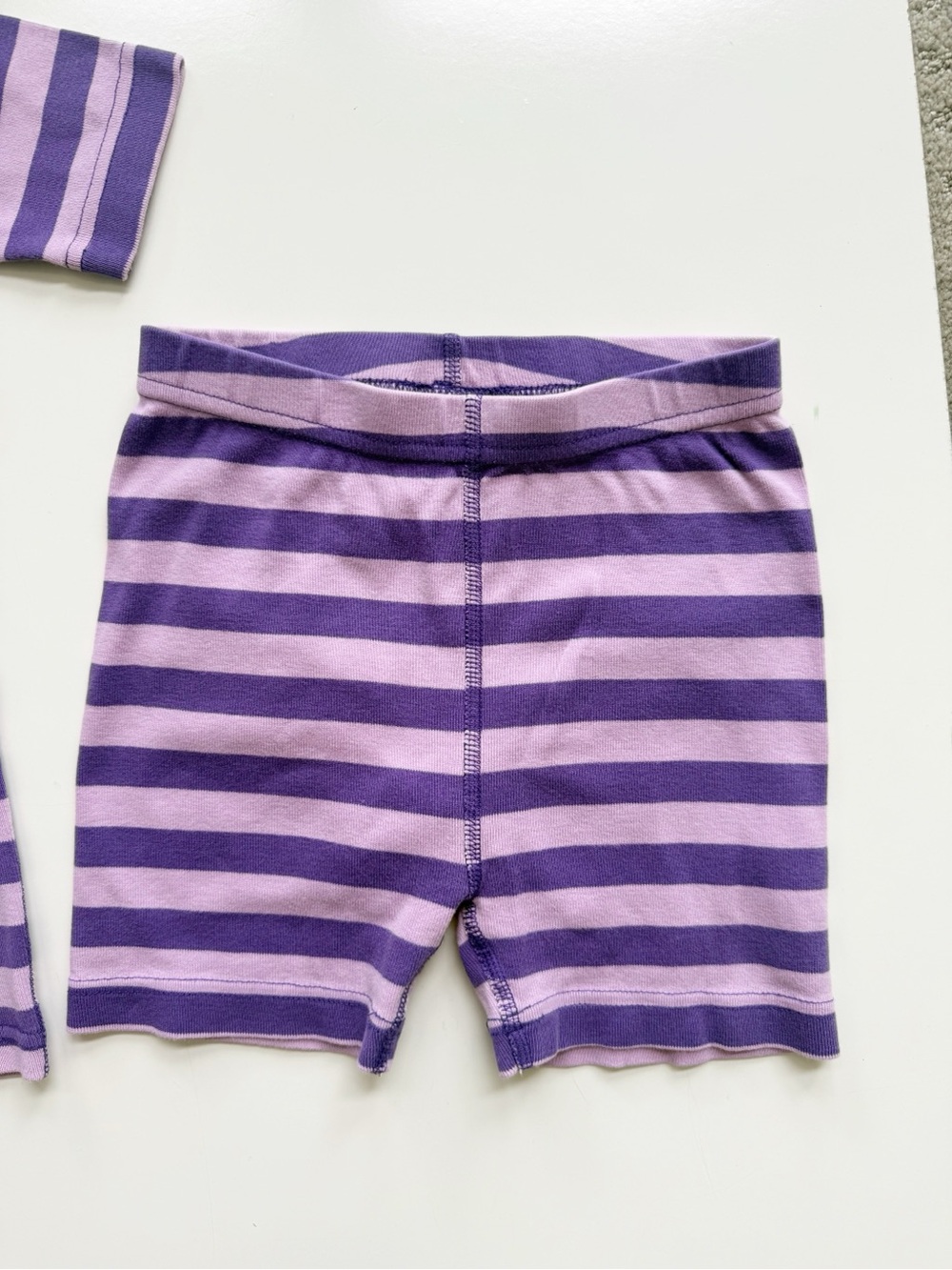 Hanna Andersson Purple Striped Short John Pajamas Size 6/7 - Picture 4 of 6